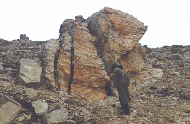 中国科学家在喜马拉雅发现超大型锂矿